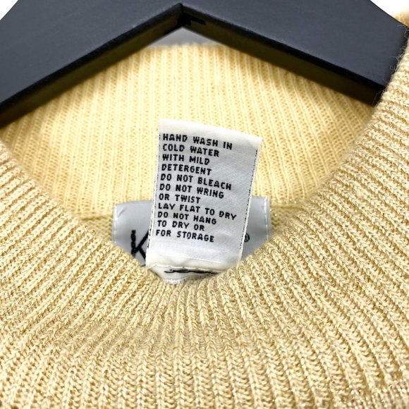 Vintage KORET Metallic Gold Sweater - Picture 16 of 16